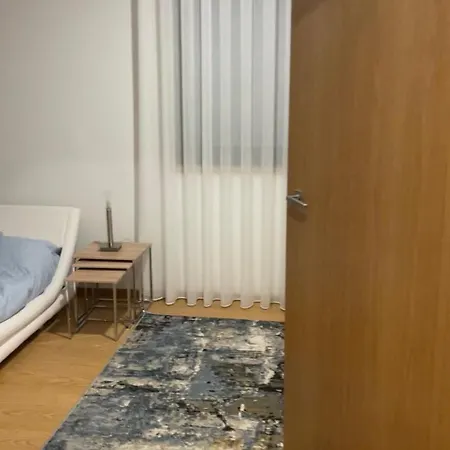 Apartment Cozy & Modern In *
