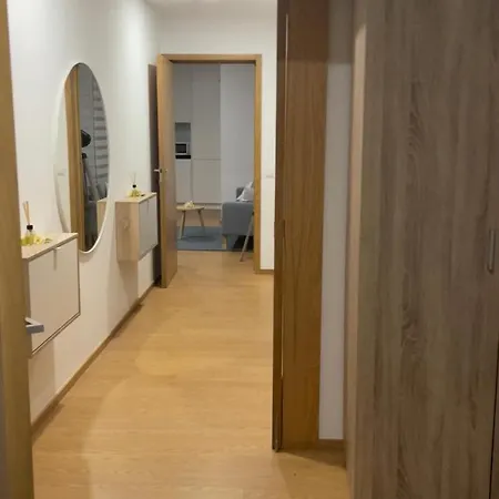 Apartment Cozy & Modern In Porto