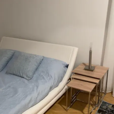 Apartment Cozy & Modern In *